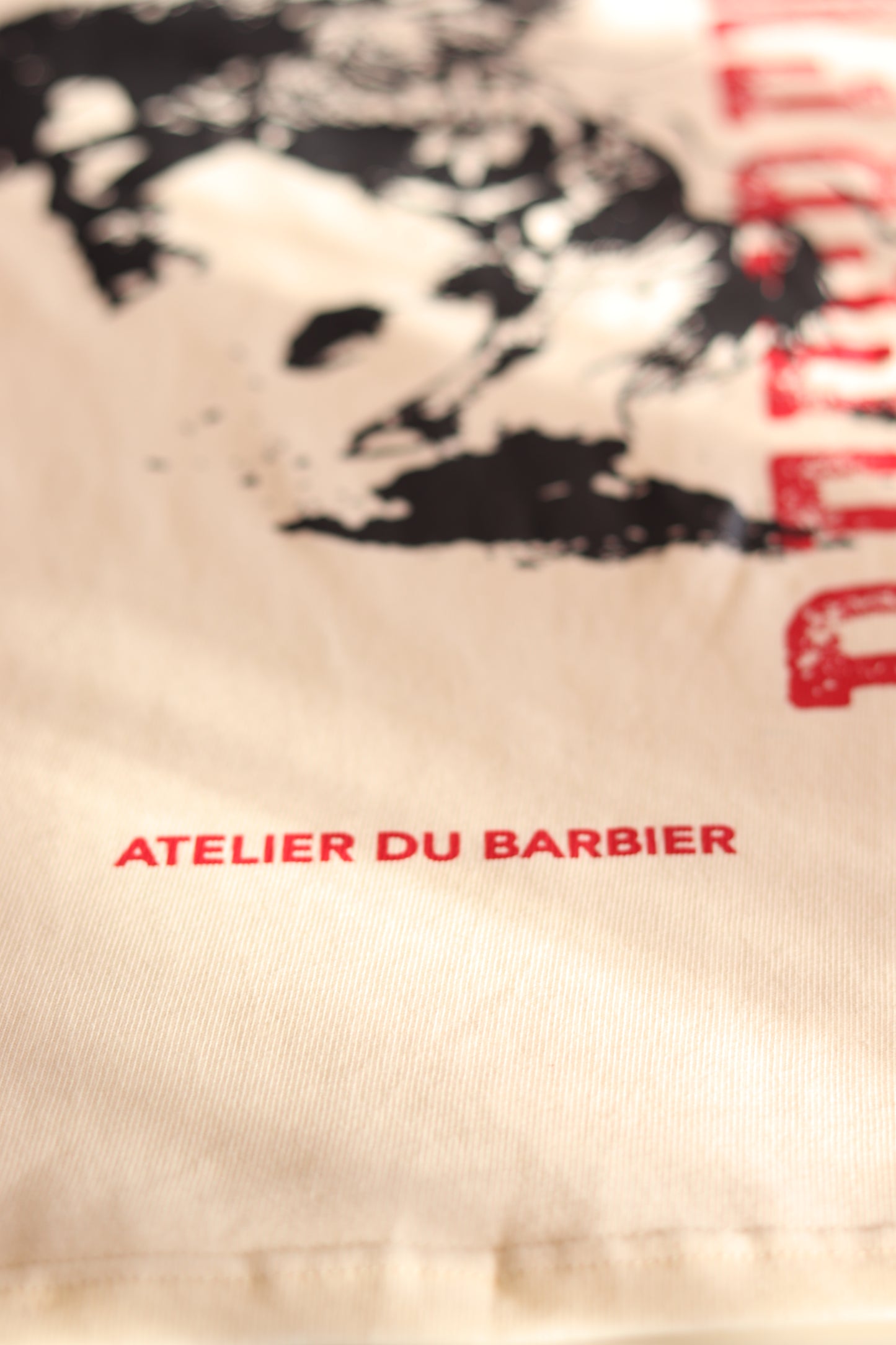 Cheval noir - T-Shirt